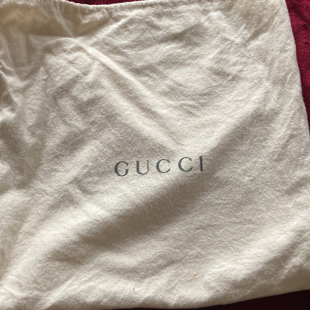 Authentic Gucci - Picture 10 of 10